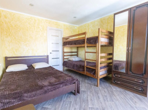 U Yudzhina Guest House