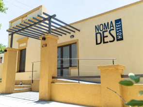 Nomades Hostel