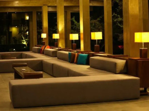 Tropical Life Resort And Spa