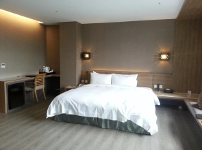 Imperial Dynasty Boutique Hotel