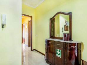 Espinho Family Stays Apartment