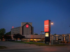Ramada Cedar Rapids