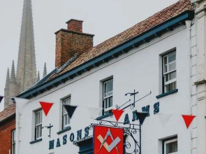 The Masons Arms