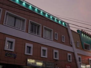Hotel Embassy International