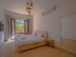 Elegant 1BR Apartment in South Marina Ground Floor