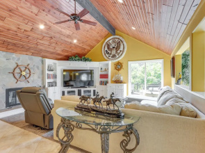 Lake-view Osage Beach Resort Home w/ Game Room!