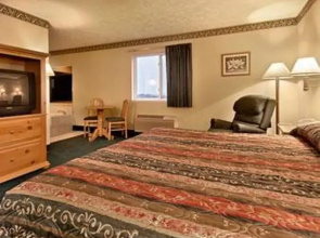 Burgundy Inn & Suites By OYO El Paso