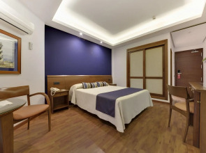 Hotel Puertobahia & Spa