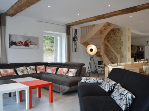 Gîte Le Cercueil, 7 pièces, 15 personnes - FR-1-497-53
