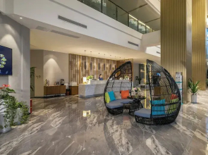 Mehood Lestie International Hotel Chongqing Yuzhong Lianglukou Metro Branch