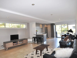 52 On Bayview - Pet Friendly (Outside Only)