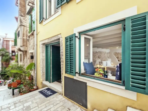 Yellow House Rovinj
