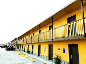 Americas Best Value Inn Salmon