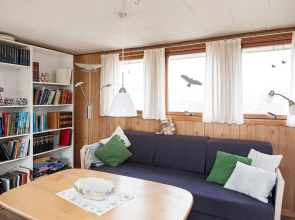 Enticing Holiday Home in FanÃ¸ near Sea