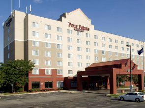 Radisson Hotel Detroit Metro Airport