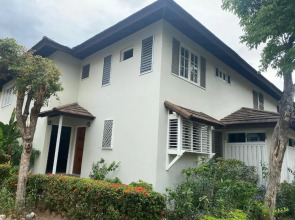 Finest Accommodation Renfrew Place 4-12 Renfrew Rd Apt # 15 New Kinston Jamaica