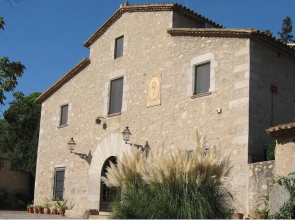 Hotel Masia Can Vive