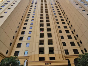 Grays Hostel By Haly