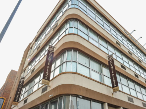 Pointe Plaza Hotel