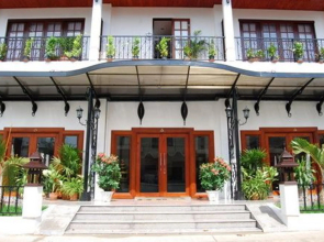 Vayakorn Inn