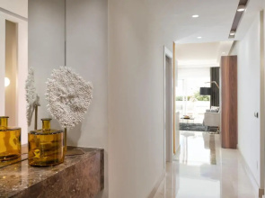Stunning Modern Apt Frontline beach - RDR206