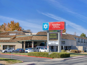 SureStay Plus Hotel by Best Western Reno Airport