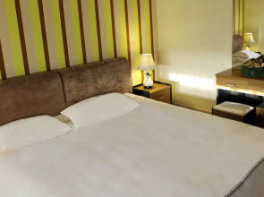 Two bed Furnished Apartment in Amman