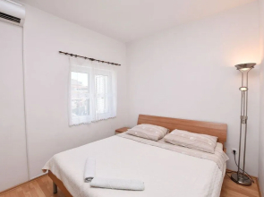 Apartment Mladen
