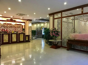 Phoenix 3 International Hotel
