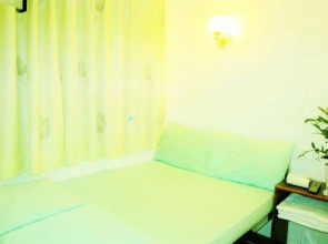 Las Vegas Guest House Carlton Group Of Hostels