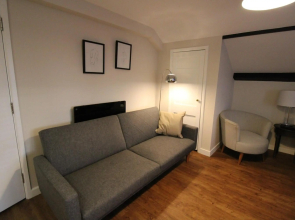 Sterling House @ Short Stays