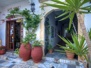 Adonis Hotel 2 (Crete)