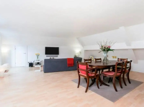 Spitalfields 2 Bedroom With Roof Terrace