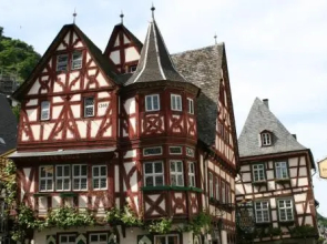 Ferienwohnungen & Gästezimmer Kachel