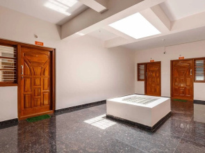 Pinnacle Serviced Apartments