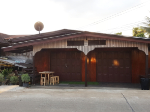 Mon Indy Guesthouse