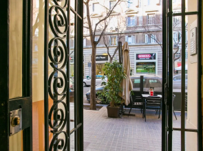 Beautiful Sagrada Familia Apartment