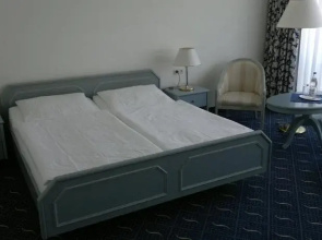 White Pearl Resort