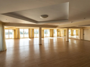 Dolphin Resort Hotel & Conference