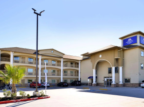 Americas Best Value Inn & Suites Spring Houston N