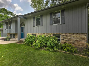 Lake Nagawicka Home - 2 Blocks to Boat Launch