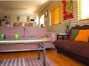 Whitecaps Holiday Apartments