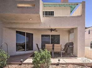 Amenity-packed Home w/ Hot Tub & River Views!