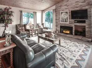 About Time - Three Bedroom Cabin