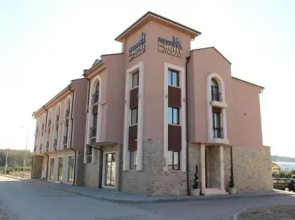 Hesteya Hotel