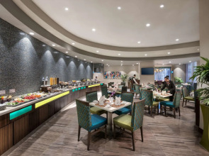 Savoy Central Hotel Apartments