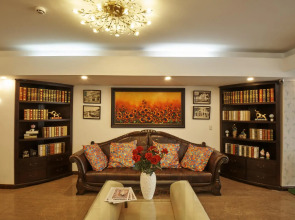 Sai Gon's Book Hotel - The Airport Front