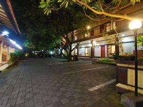 Yulia Beach Inn Kuta