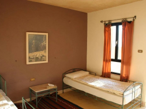 Dana Guesthouse