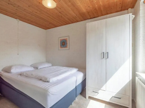 Bungalow in Callantsoog Near Sandy Beach